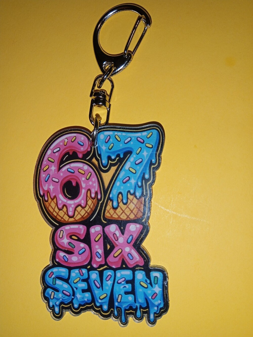 Unbranded Ice Cream Acrylic Pink & Blue Novelty Keychain Phone Charm - Six Seven